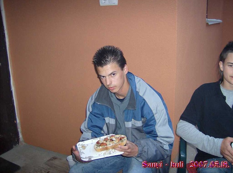 Sanci.Party.07.jpg