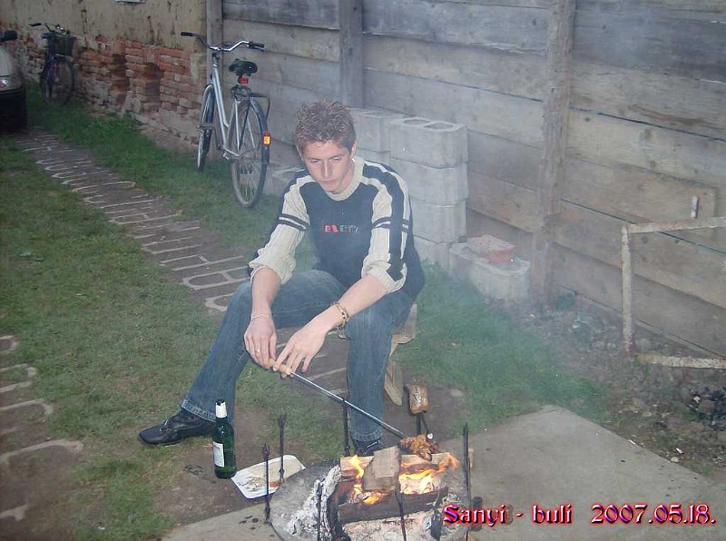 Sanci.Party.04.jpg